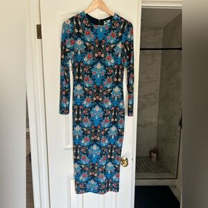 FARM Rio Vibrant Floral Long Sleeve Dress